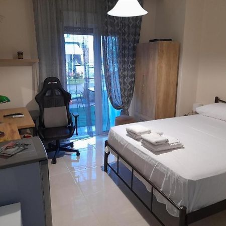 Roof Apartment Kavála ภายนอก รูปภาพ